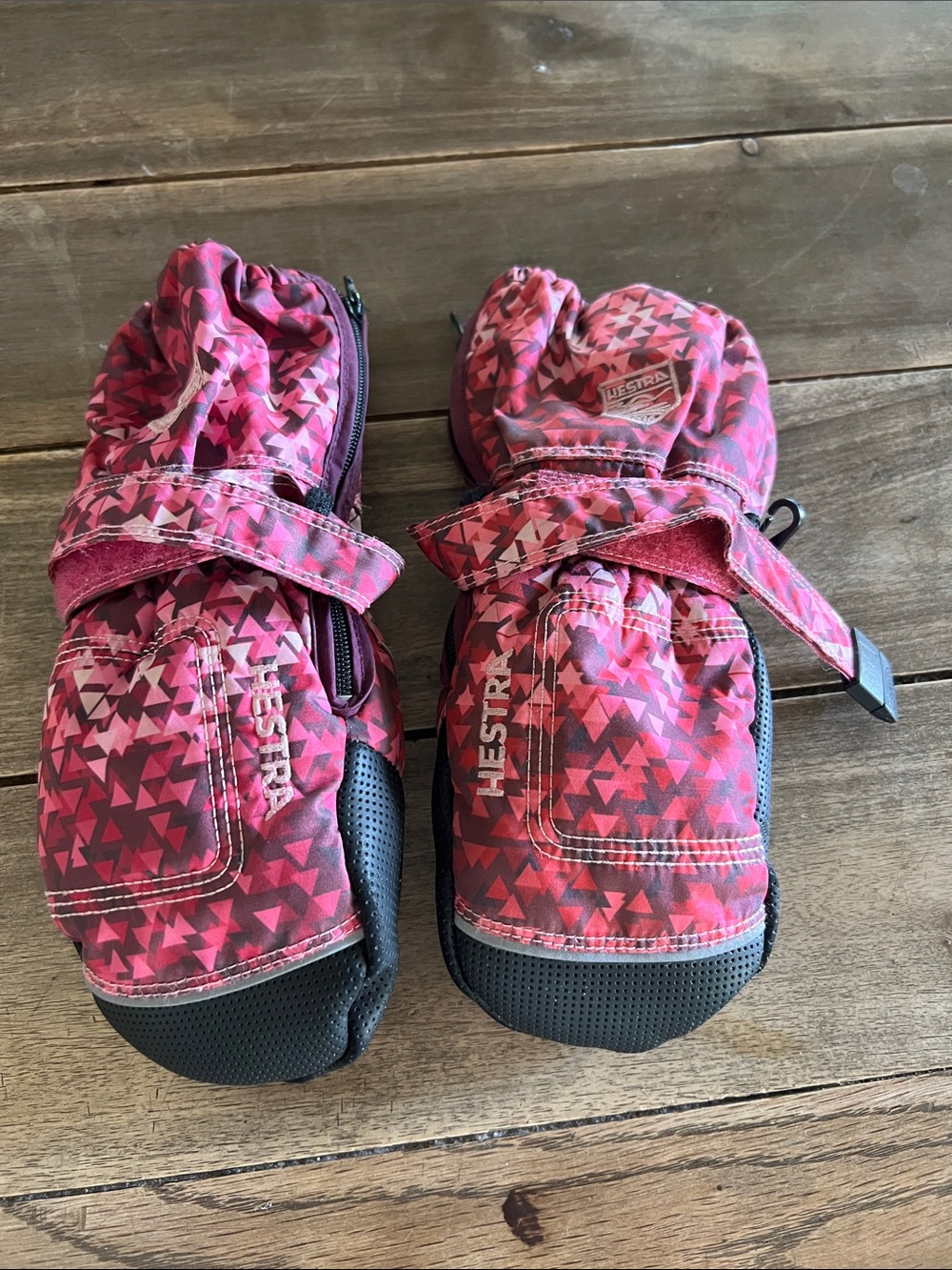 Kids Hestra Mittens